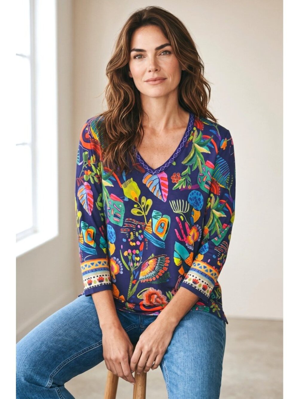 JOHNNY WAS THE JANIE FAVORITE TEE V NECK NECK 3/4 SLEEVE SIZE M